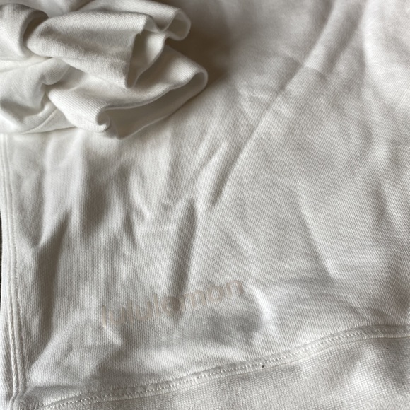 Lululemon perfectly oversized sweatshirt - Picture 3 of 3